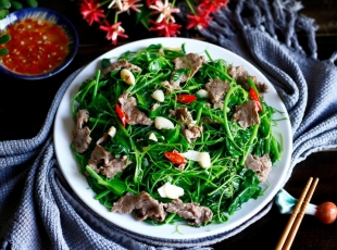 Rau Rừng Xào Hải Sản/Bò